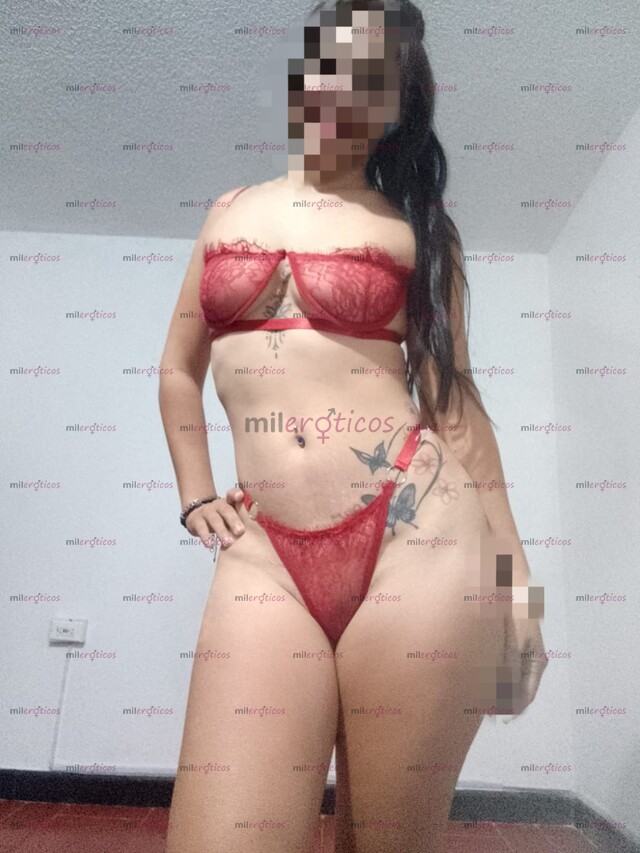 FOTOS DE TATUADA ESTRECHITA HERMOSA CHICA PARA TU GUSTO
