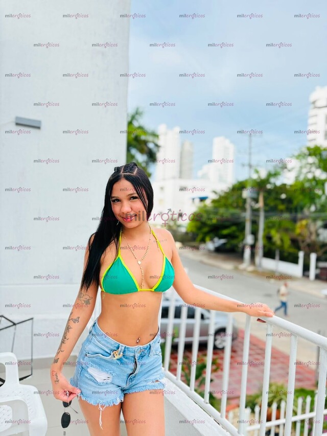 FOTOS DE EXTROVERTIDA SEÑORITA DE VAGINA CERRADITA SENOS REDONDITOS Y CULITO APRETADITO