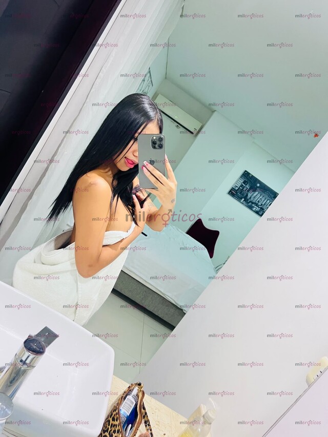 FOTOS DE EXTROVERTIDA SEÑORITA DE VAGINA CERRADITA SENOS REDONDITOS Y CULITO APRETADITO