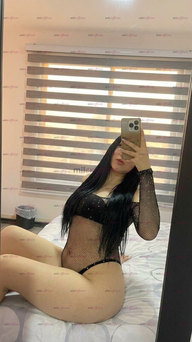 FOTOS DE MEGAN, SOY UNA RUBIA DE BUENA COLA Y LLENA DE SENSUALIDAD, 25 AÑOS.