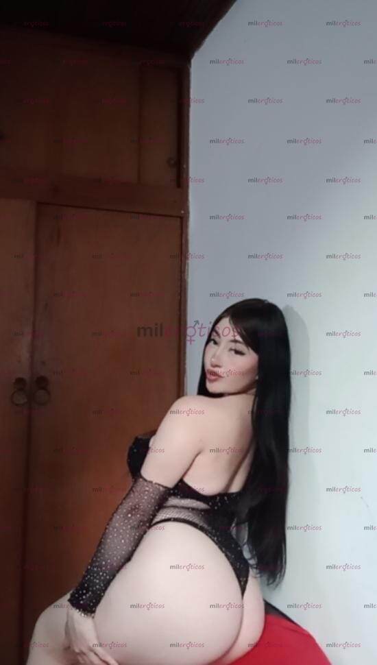 FOTOS DE MEGAN, SOY UNA RUBIA DE BUENA COLA Y LLENA DE SENSUALIDAD, 25 AÑOS.