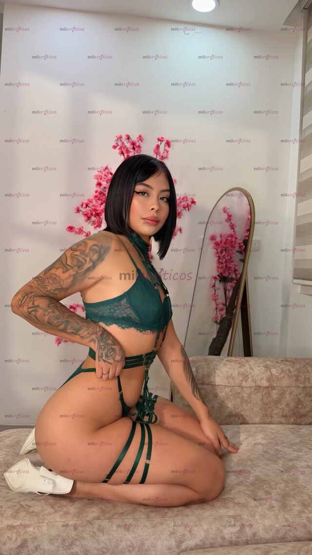 FOTOS DE ABBY JOVENCITA DE 18 AÑOS CON VAGINA SUPER ESTRECHA