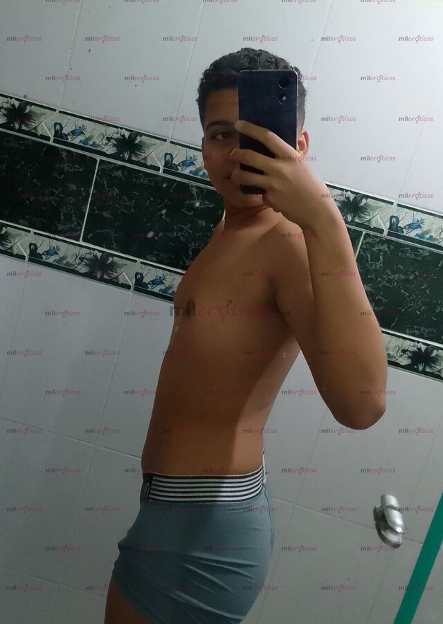 FOTOS DE VERSATIL, ME LE MIDO A LO QUE SEA TODO DEPENDE COMPLACIENTE