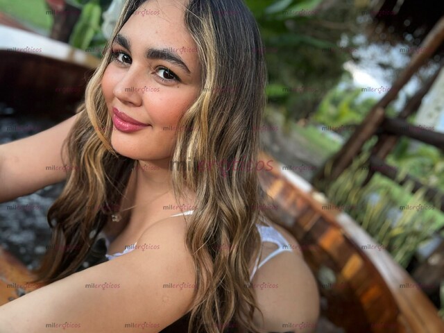 FOTOS DE LUCI HERMOSA Y DELICADA PERO CANDENTE Y LUJURIOSA VEN A DELEITARTE CON MI CUERPO