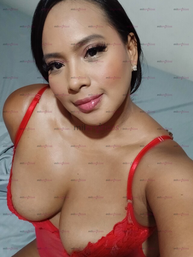 FOTOS DE MORENA DE ROSTRO Y CABELLERA HERMOSA , DISPUESTA A HACER QUE LA PASES RICO EN SU