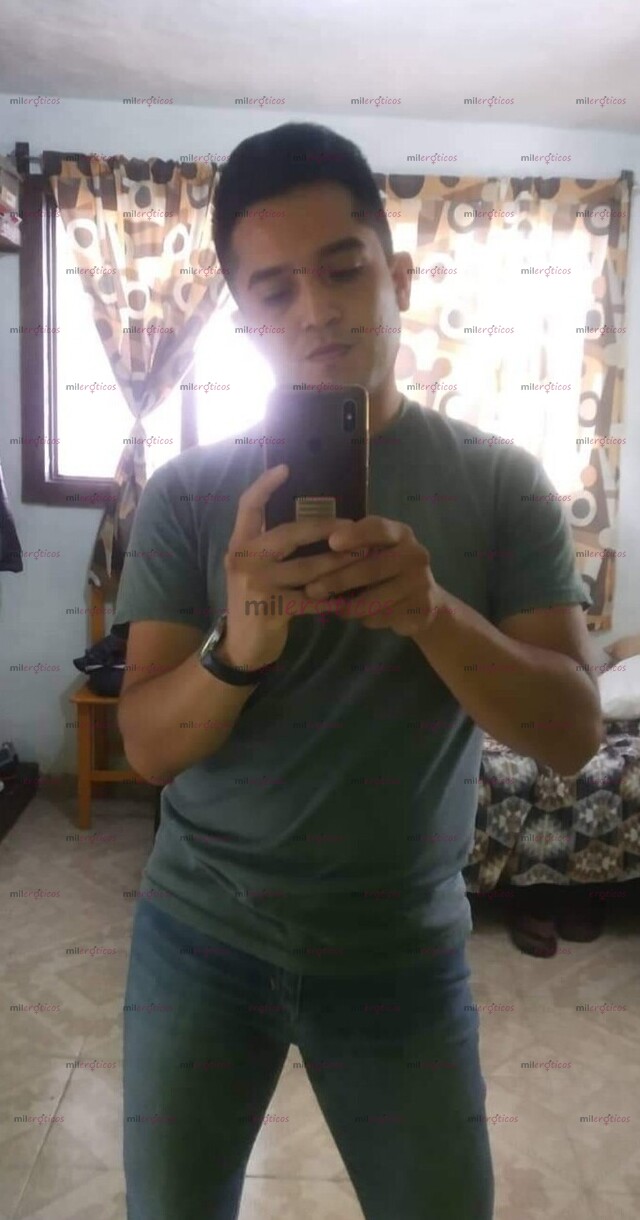 FOTOS DE UNIVERSITARIO CON CULITO TRAGON DISFRUTEMOS