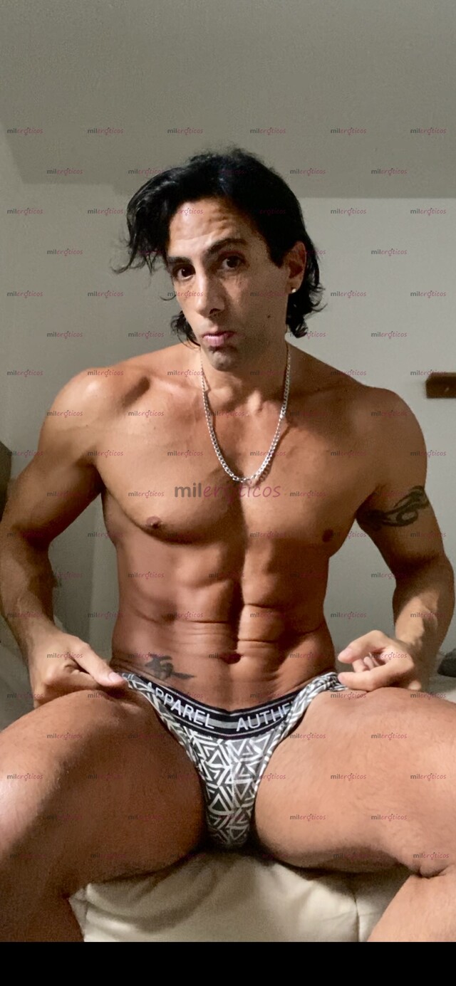 FOTOS DE ARGENTINO MODELO , CUERPAZO Y LA VERDAD MUY BUENA ONDA CONTÁCTAME BESOS!