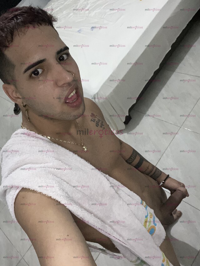 FOTOS DE CHICO CUBANO ACTIVO CON GANADA DE COMPLACERTE