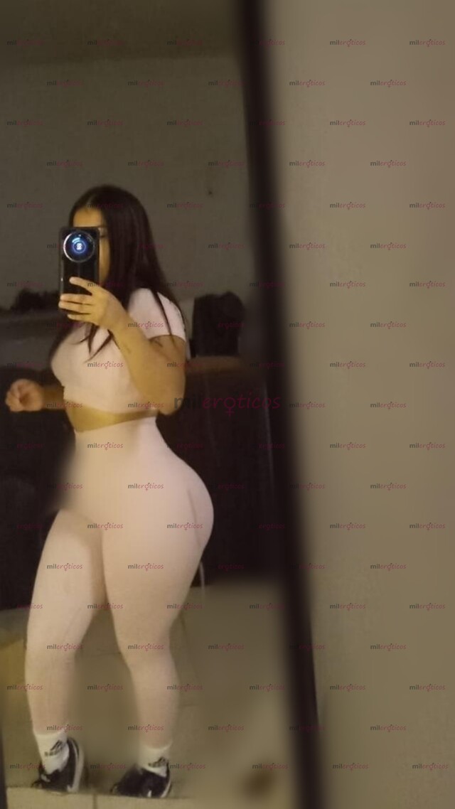 FOTOS DE UNA CHAPARRITA CACHONDA SERÉ TU PUTITA CONTRÁTAME DISPONIBLE 24 7 MI AMOR