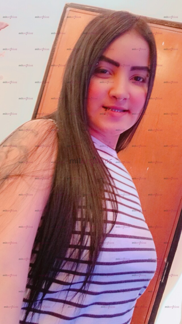 FOTOS DE HOLA AMOR UN GUSTO SOY KAROL TENGO 20 AÑOS ESTOS SON MIS SERVICIOS: