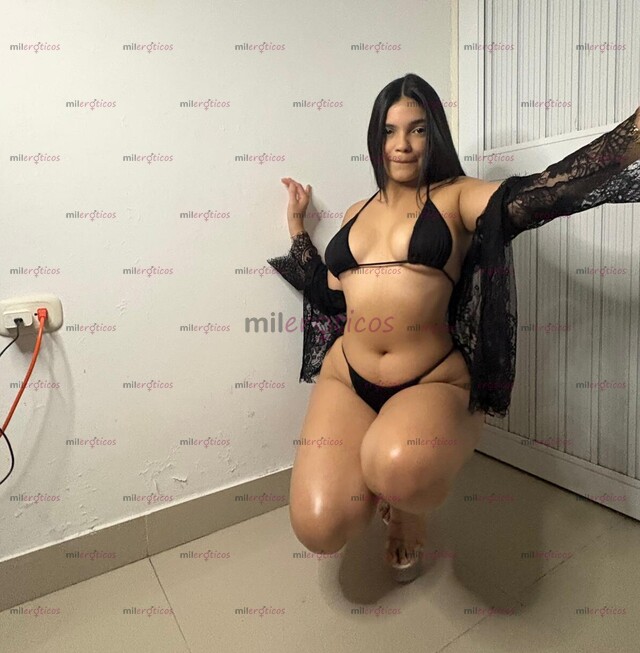 FOTOS DE VICKY!! SI TE GUSTAN LAS MUJERES SENSUALES, COQUETAS Y CARIÑOSAS
