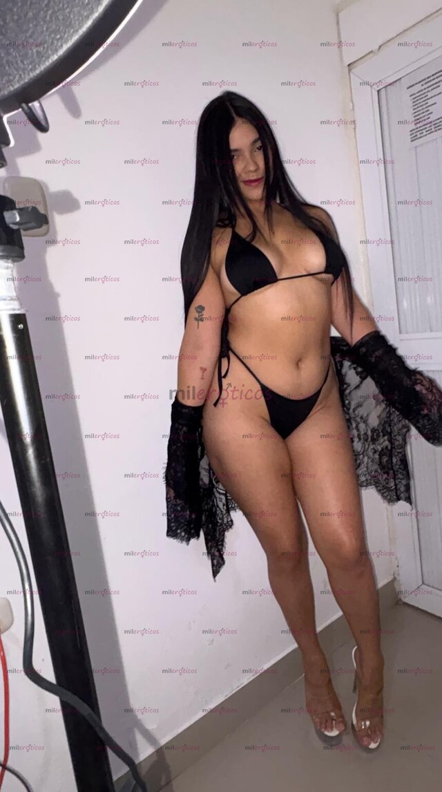 FOTOS DE VICKY!! SI TE GUSTAN LAS MUJERES SENSUALES, COQUETAS Y CARIÑOSAS