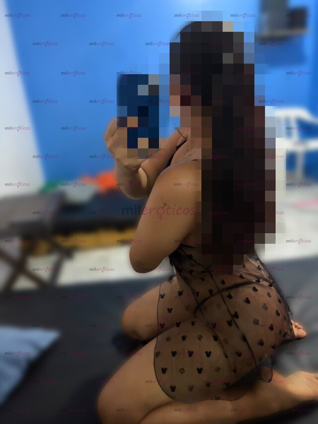 FOTOS DE JOVEN MASAJISTA TIERNA Y DELICADA, NUEVA EN MASAJES, PERO DISPONIBLE.