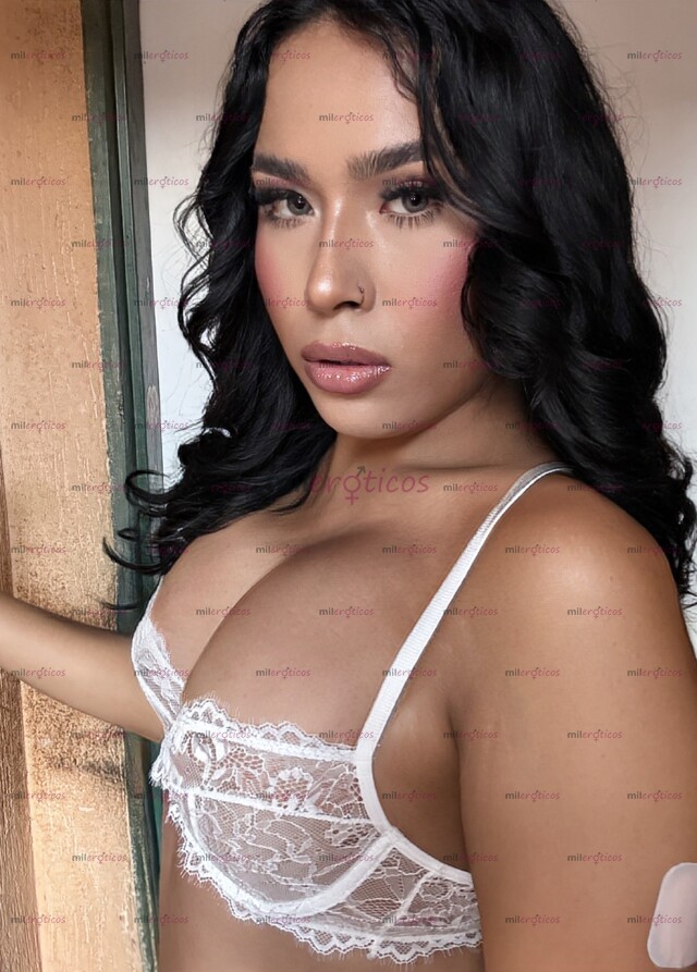 FOTOS DE DENISE MORENITA PIEL CANELA DISPUESTA A HACERTE PASAR UN BUEN RATO