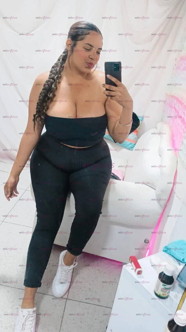 FOTOS DE TÚ DAMA PERFECTA, CON TRASERO GRANDE Y PECHOS NATURALES DISPONIBLE AMOR.