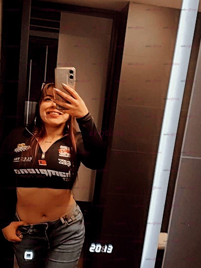 FOTOS DE HOA SOY DAYANA CHICA NUEVA EN LA CIUDAD JOVENCITA SI QUIERES VEN Y ME VISITAS