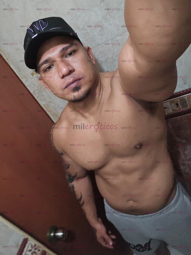 FOTOS DE EXCLUSIVO MACHO DOMINANTE CON APARTAMENTO PRIVADO