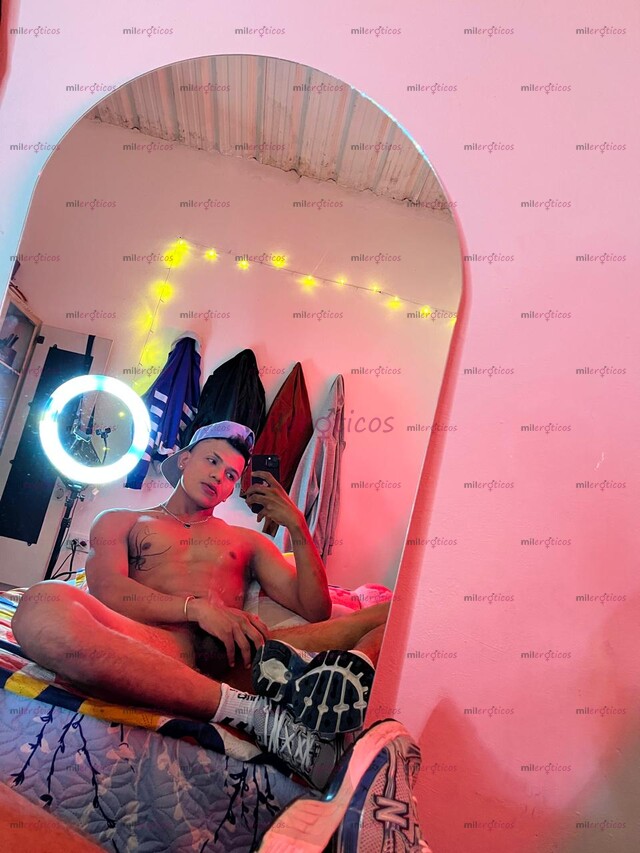 FOTOS DE SOY LO QUE DESEAS QUE QUIERAS EN LA CAMA CUMPLO FETICHES Y FANTASÍAS