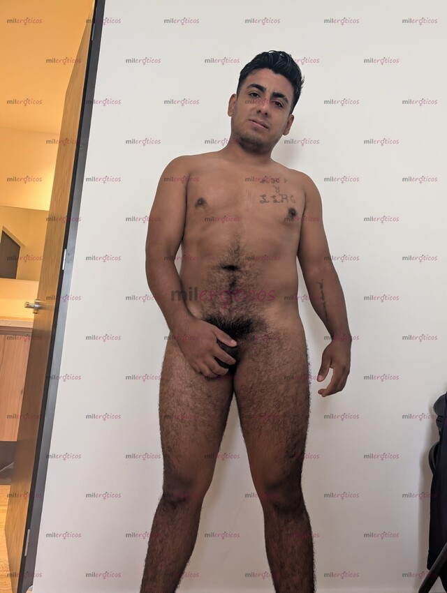 FOTOS DE JOVEN ACTIVO LISTO PARA FOLLARTE Y ASERTE SENTIR BIEN EN TU ESTADIA SOY MUY COMP