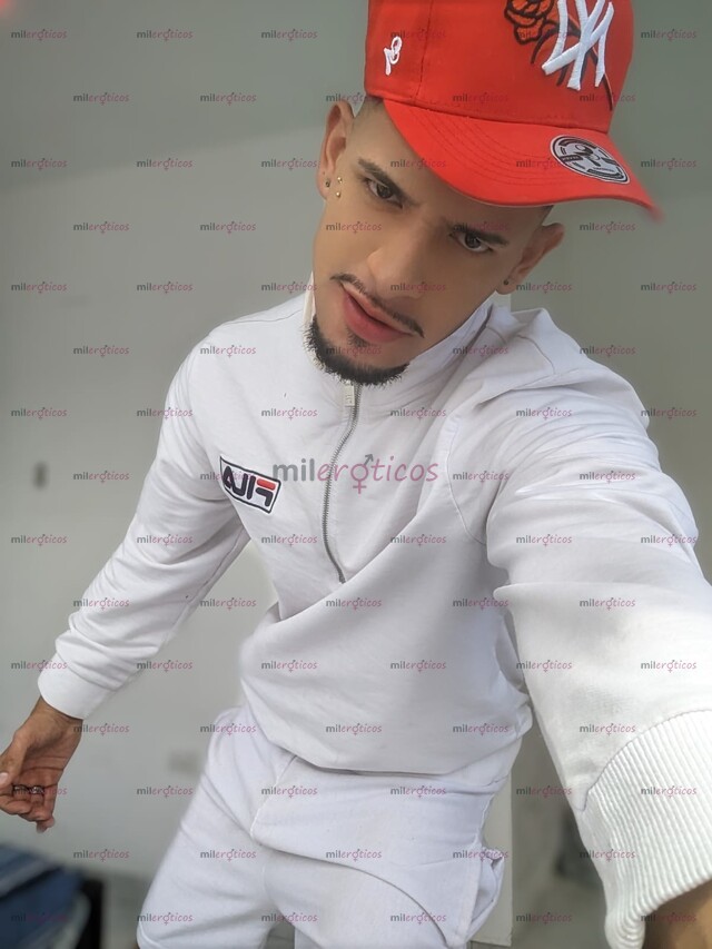 FOTOS DE MACHO REVERGON 21CM DE VERGA LECHERA SOY THIAGO AMANTE A EL CULO PREÑADO..
