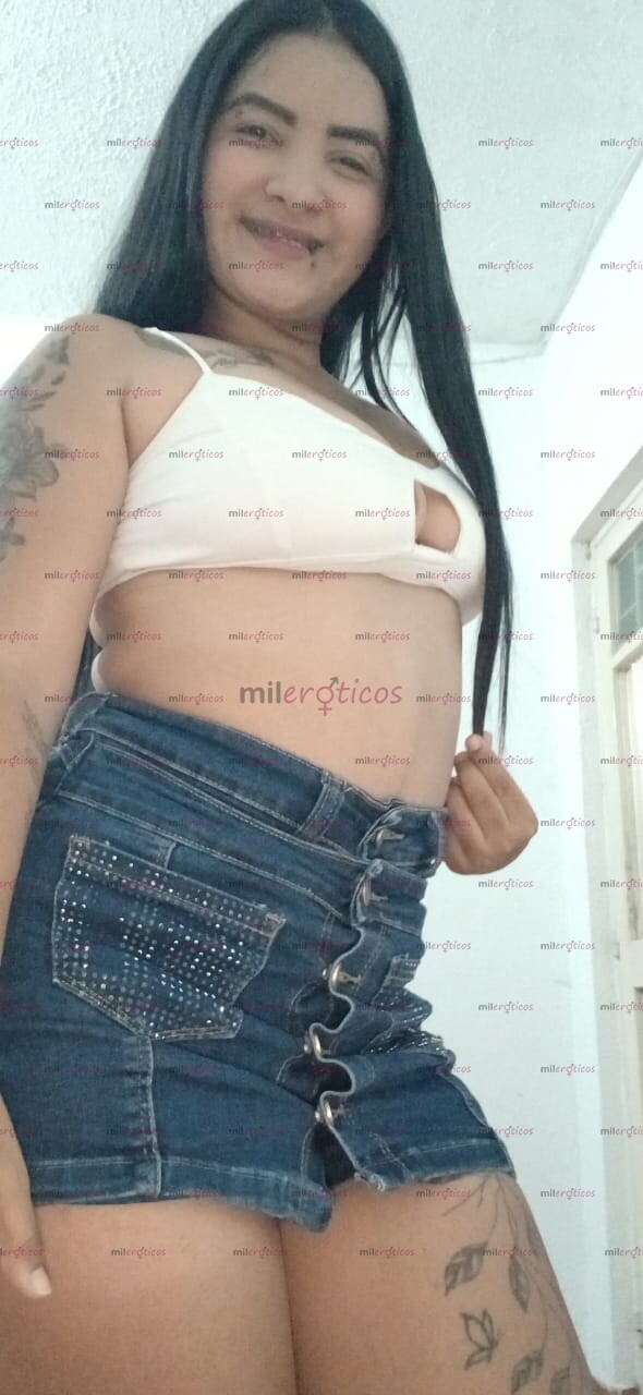 FOTOS DE HOLA AMOR UN GUSTO SOY KAROL TENGO 20 AÑOS ESTOS SON MIS SERVICIOS: