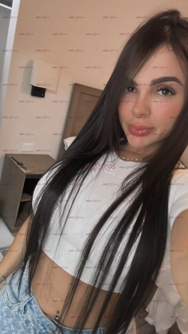 FOTOS DE HOLA BABY MI NOMBRE ES BRENDA , CHIVA ATRACTIVA Y COMPLACIENTE , SUPER SENSUAL