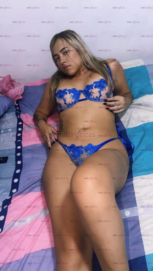 FOTOS DE HOLA PAPI LLEGÓ TU BOMBÓN FAVORITO, LISTA PARA DERRETIRSE A FUEGO LENTO.