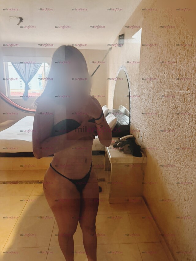 FOTOS DE MUJER MUY CALIENTE DISPUESTA A SACARTE TODA ESA LECHITA MI AMOR