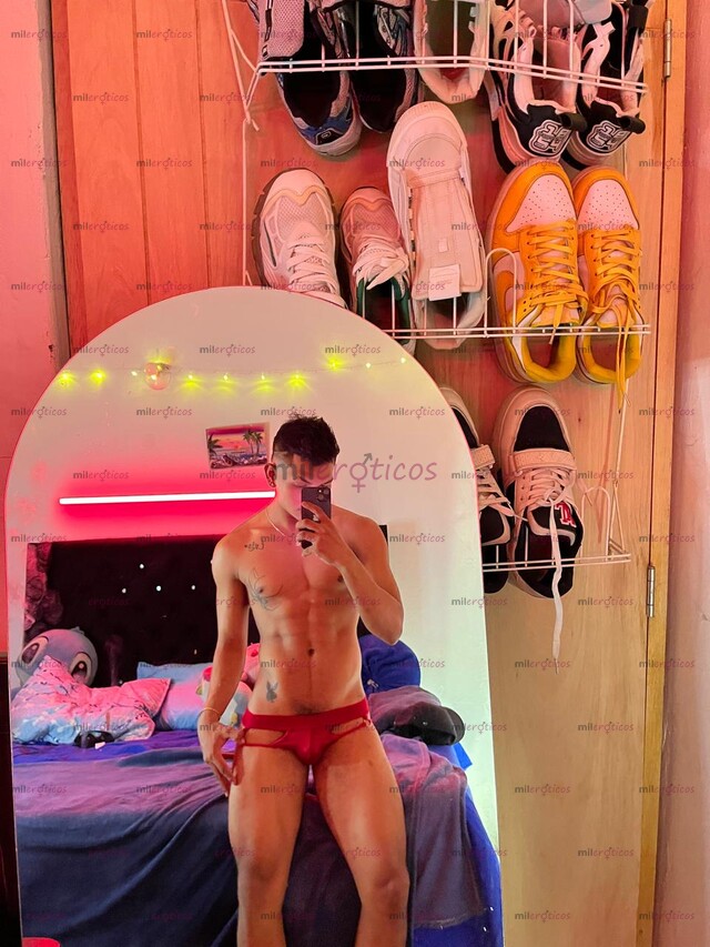 FOTOS DE JOVENCITO SEXY , MORBOSO Y CARIÑOSO CUMPLO FANTASÍAS