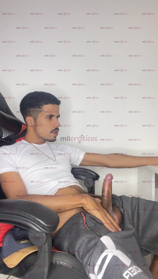 FOTOS DE MORENO VERSATIL COMPLACIENTE VIP RESERVADO