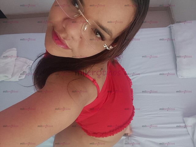 FOTOS DE LLEGÓ TU RIKA TRIGUEÑA CULONA VENGO A CONSENTIRTE