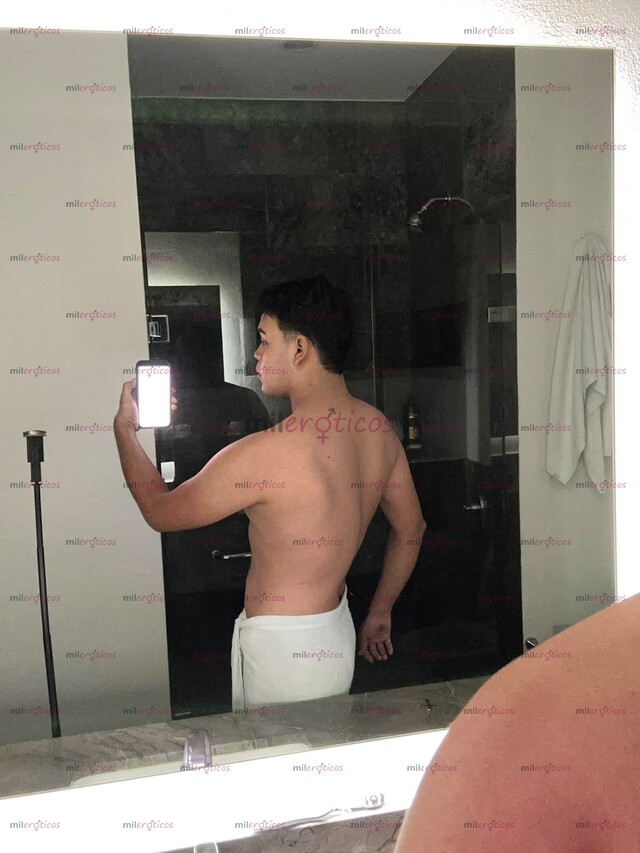 FOTOS DE RICARDO GUAPO, POR PRIMERA VEZ APROVECHA QUE ME VOY
