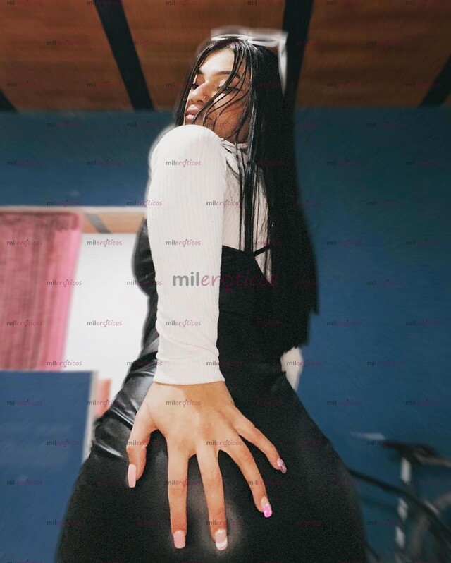 FOTOS DE HERMOSA TATUADA UNIVERSITARIA DISPUESTA A COMPLACERTE