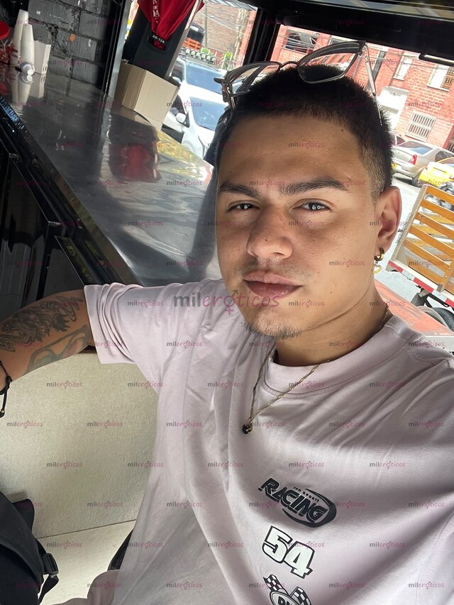 FOTOS DE SOCIABLE, COQUETO Y ESPONTÁNEO, LISTO PARA NUEVAS AVENTURAS.