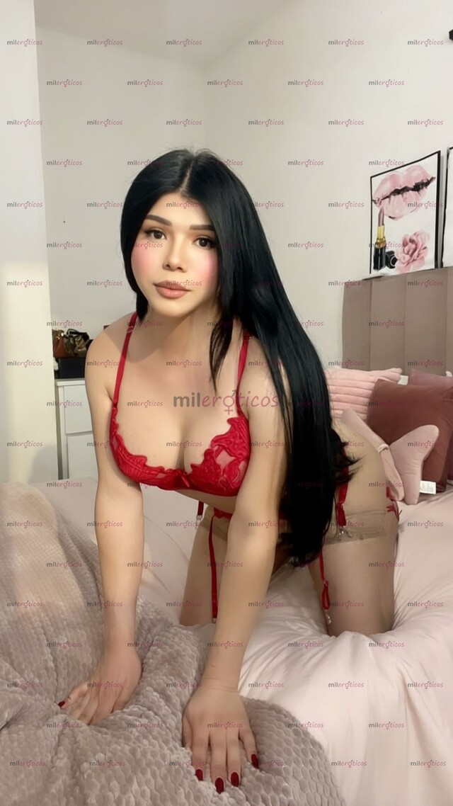 FOTOS DE PETIT CALIENTE TETONA CON GANAS DE DESLECHARTE