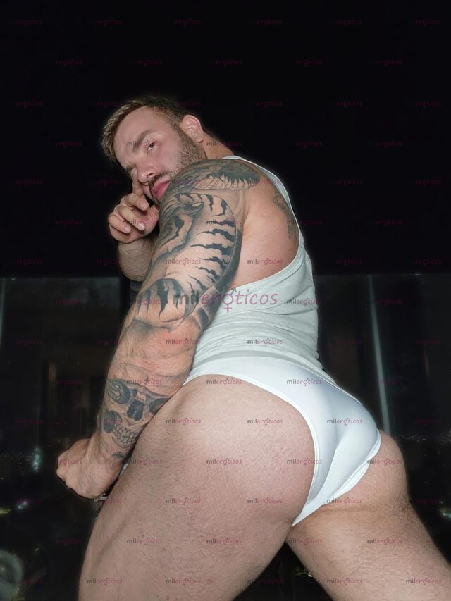FOTOS DE THE ONLY ONE MAX HILTON WORSHIP YOUR MUSCLEGOD