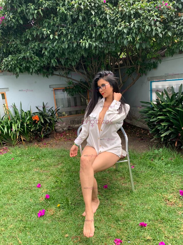 FOTOS DE MARIANA 21 AÑOS FLACA ESTRECHA CON ESTILIZADA , ELEGANTE CON GANAS DE DARTE EL P