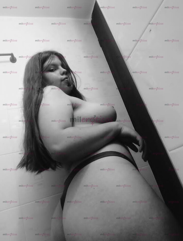 FOTOS DE SOLO DOMICILIO NUEVA NENA 20 AÑOS DE MENTE ABIERTA PARA LOS TRÍOS