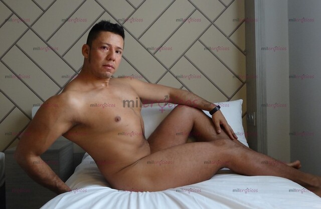 FOTOS DE ACOMPAÑANTE MASCULINO EXCLUSIVO PARA HOMBRES BOGOTÁ NORTE ANDRES