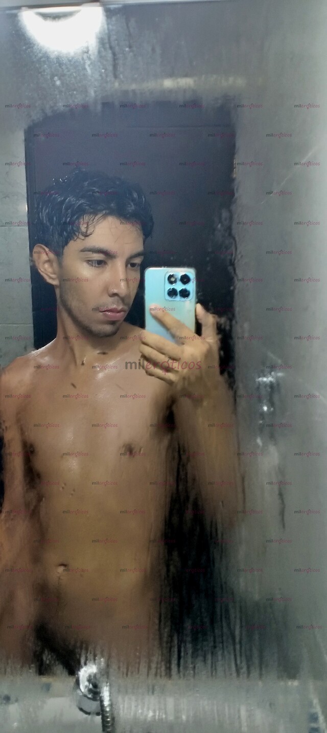 FOTOS DE JOVEN UNIVERSITARIO ACTIVO 17 CM DE VERGA PELUDA