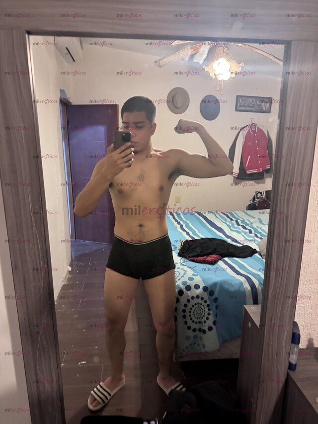 FOTOS DE JOVEN ATRACTIVO. DISPUESTO A TODO Y MENTE ABIERTA;)
