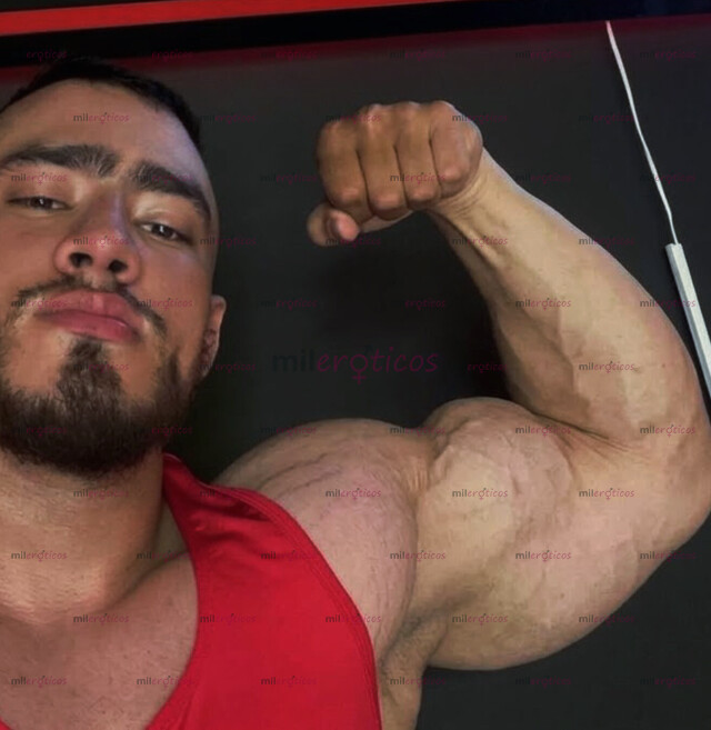 FOTOS DE JUAN FITNESS DISPUESTO A CUMPLIR TUS FANTASIAS