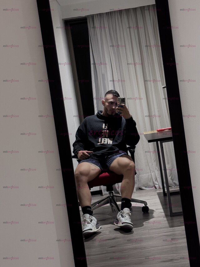 FOTOS DE JUAN FITNESS DISPUESTO A CUMPLIR TUS FANTASIAS