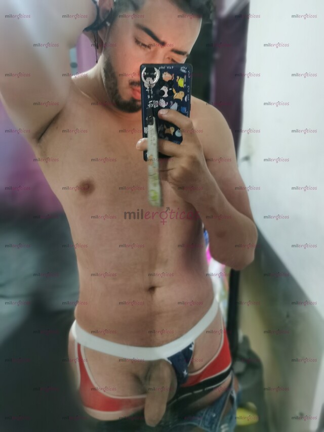 FOTOS DE SIEMPRE CALIENTE Y DURO Y UN CULAZO PARA QUE DISFRUTES