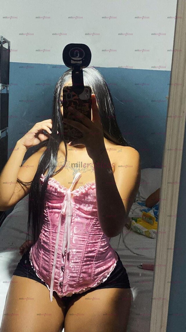 FOTOS DE VALENTINA SEXY FLACA ARDIENTE CON GANAS DE TODO AMOR
