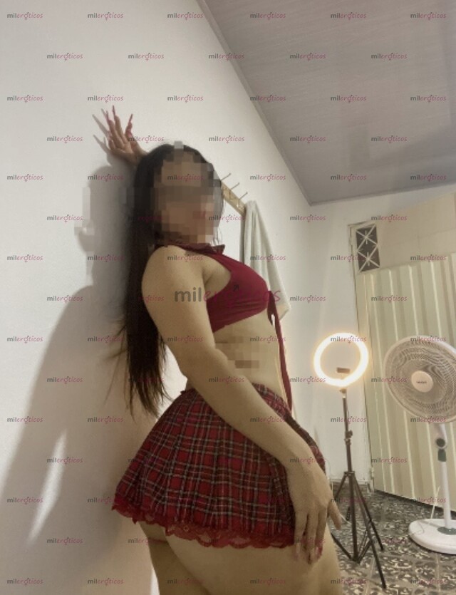 FOTOS DE CHICA UNA MONA BLANQUITA CADERONA , UNA CHICA INOLVIDABLE QUE LE ENCANTA EL SEXO