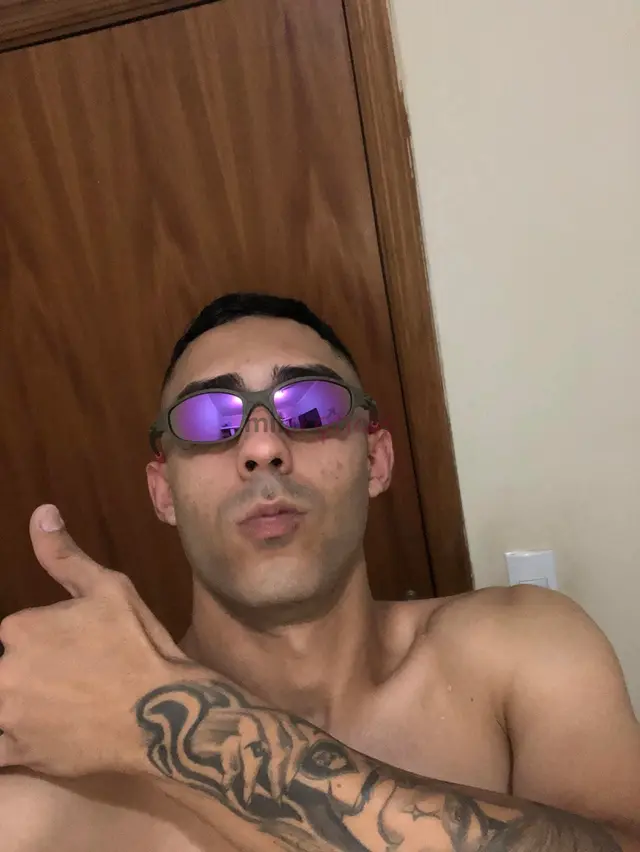Venha ser feliz tenho 21 cm e a disposicao de vocesposso ir ate vc ou me leve atendo homem mulheres e homem trans e mulher transatualmente morando em...