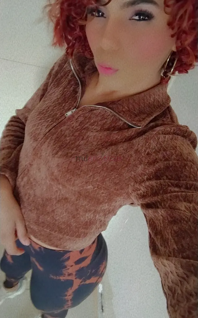 Soy una linda nena chica trans de colombia soy muy ardiente muy perro en la cama soy lo que andas buscando bebe te complazco en todo lo que me digas s...