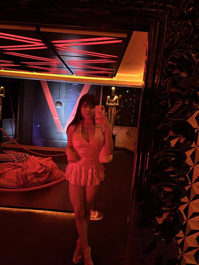 FOTOS DE SUMAME A TU LISTA DE FETICHES HERMOSA TRANS DE LUJO