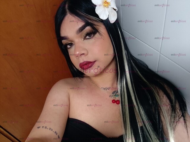 FOTOS DE ME LLAMO CHARLOTTE SOY UNA CHICA TRANS BASTANTE ALTA UN POCO DELGADA, MUY HERMOS